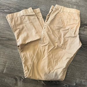 Gap Khaki Boot cut Size 8 long